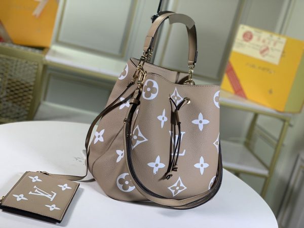 Luxury LV Handbag M56886