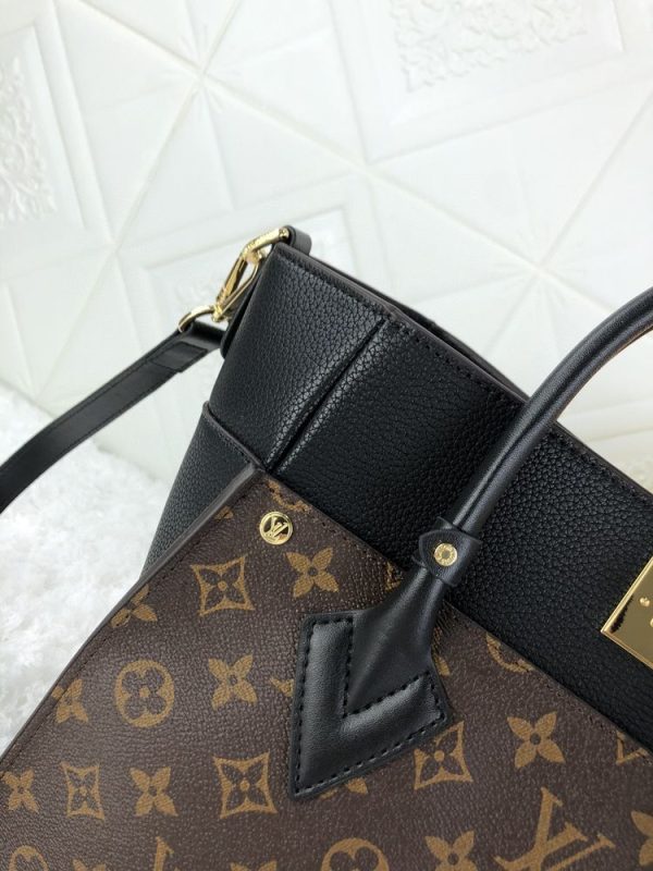 Luxury LV Handbag M53825