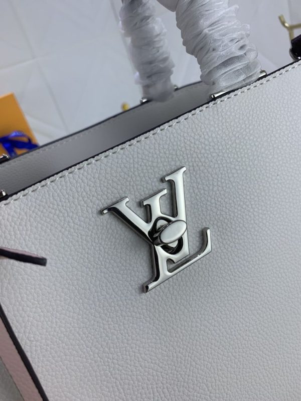 Luxury LV Handbag M53730