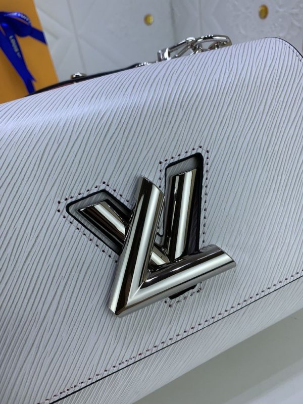 Luxury LV Handbag M50305