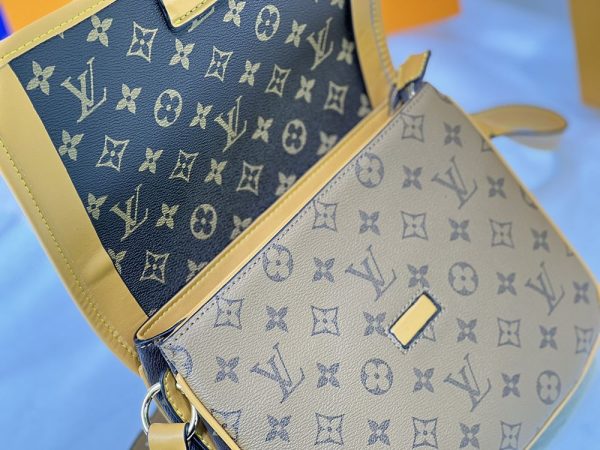 Luxury LV Handbag M40723