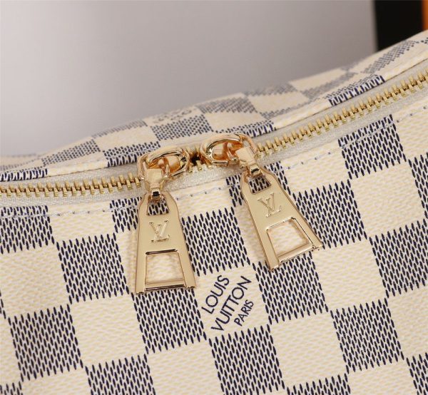 Luxury LV Handbag M40022