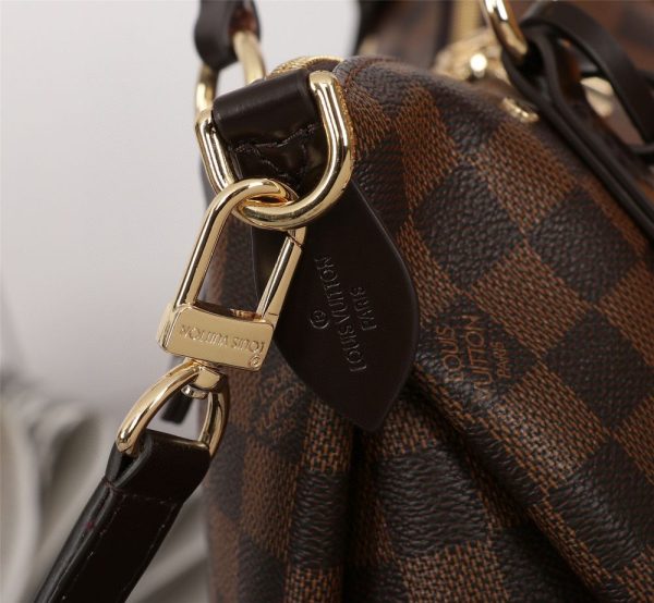 Luxury LV Handbag M40022