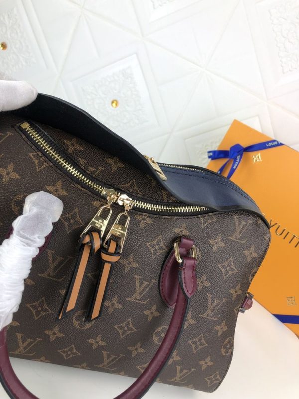 Luxury LV Handbag M41454