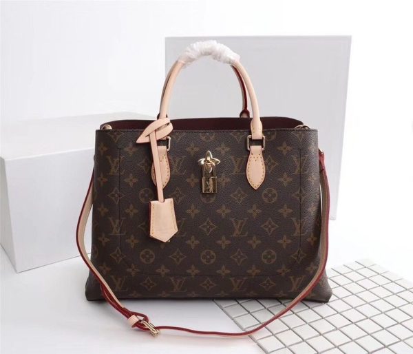 Luxury LV Handbag M43535