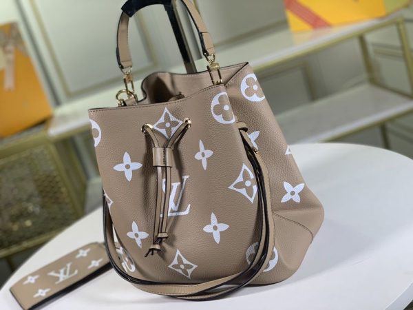 Luxury LV Handbag M56886