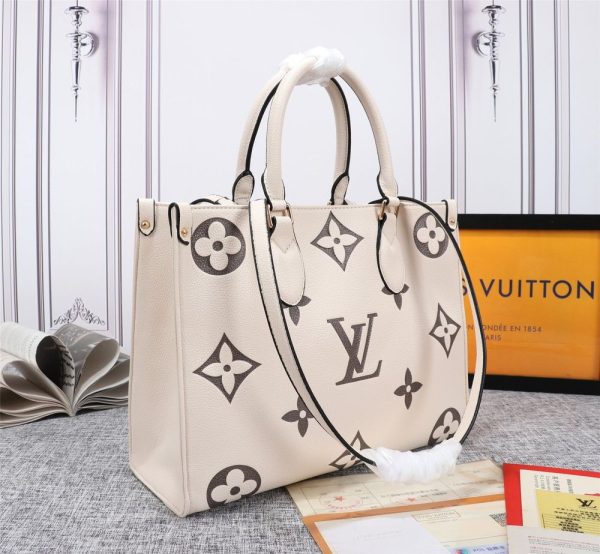 Luxury LV Handbag M45495