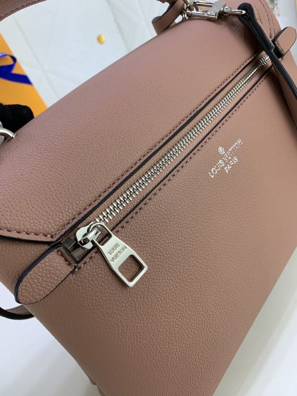 Luxury LV Handbag M54849