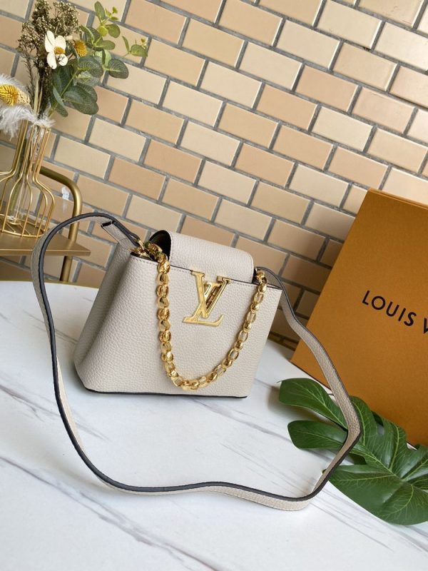 Luxury LV Handbag M42935