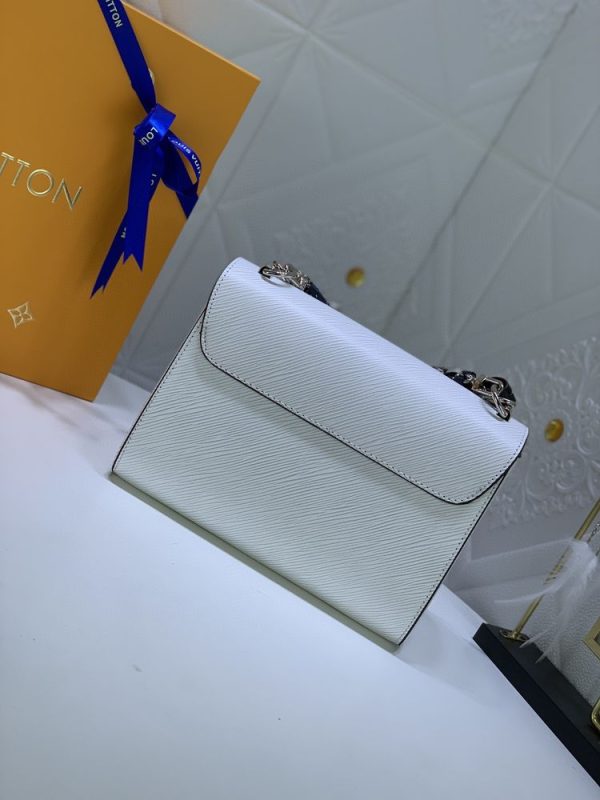 Luxury LV Handbag M50305