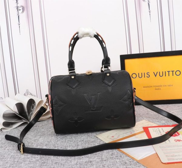 Luxury LV Handbag M58524