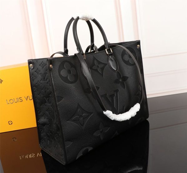 Luxury LV Handbag M44573