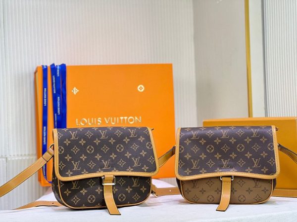 Luxury LV Handbag M40723