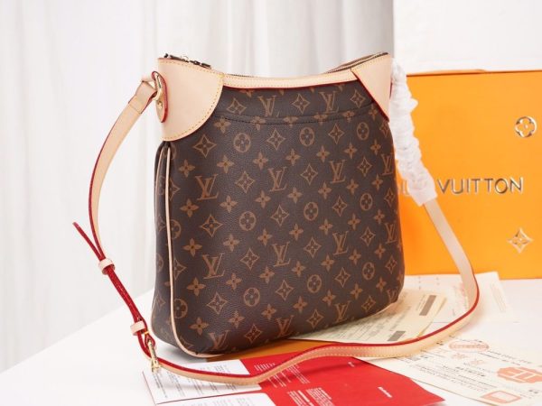 Luxury LV Handbag M56389