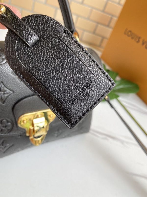 Luxury LV Handbag M53941