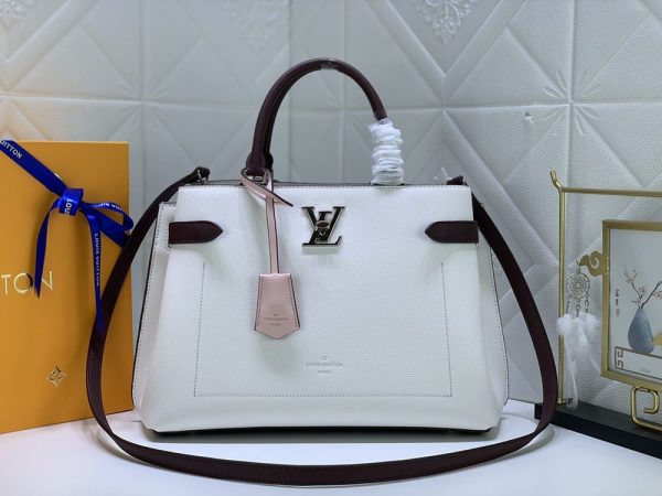 Luxury LV Handbag M53730