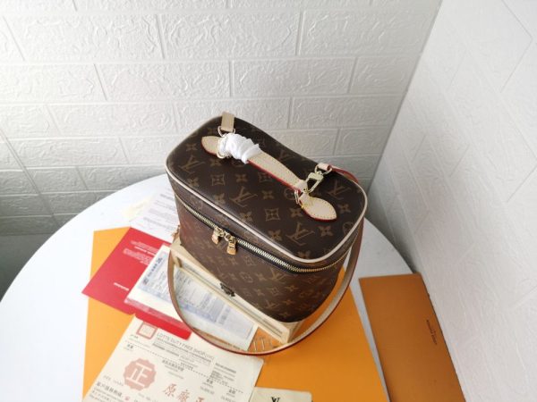 Luxury LV Handbag M42265