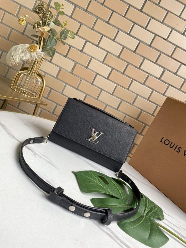 Luxury LV Handbag M56087