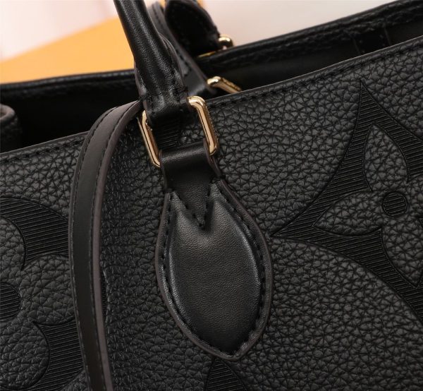 Luxury LV Handbag M44573