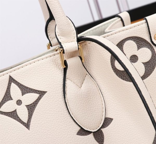 Luxury LV Handbag M45495