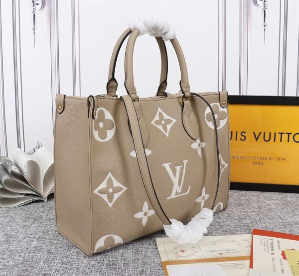 Luxury LV Handbag M45495