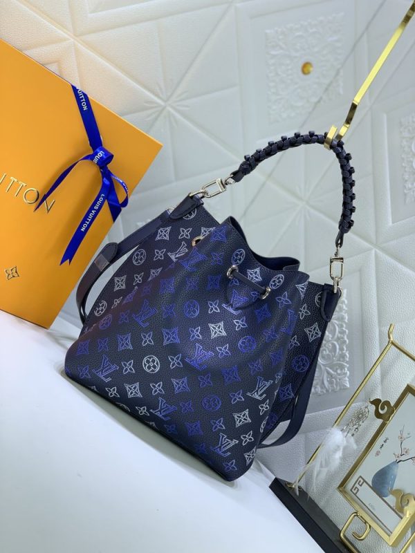 Luxury LV Handbag M55800