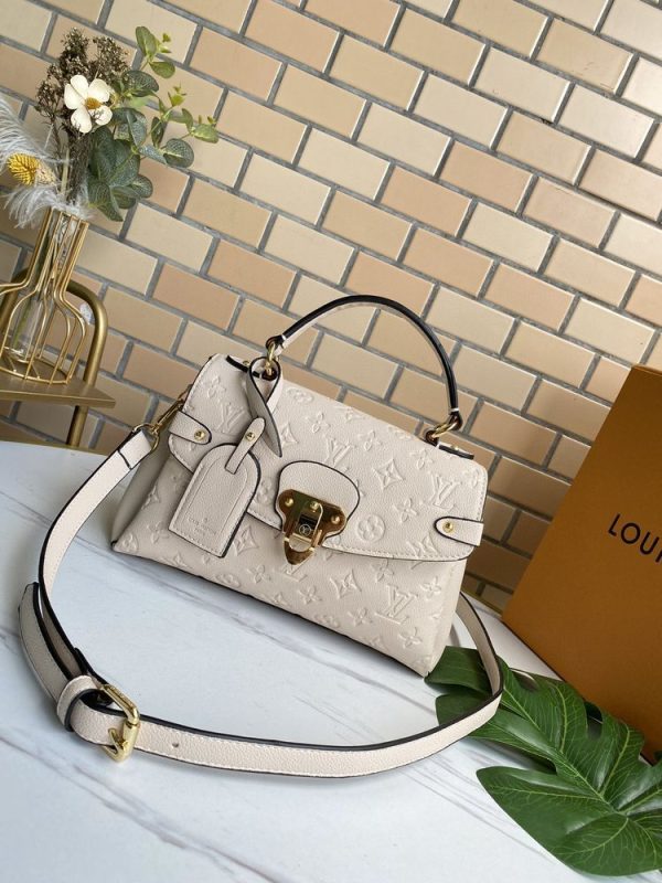 Luxury LV Handbag M53941