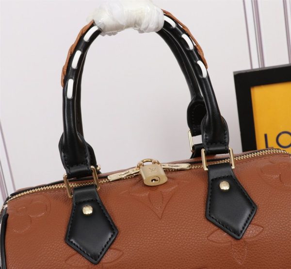 Luxury LV Handbag M58524