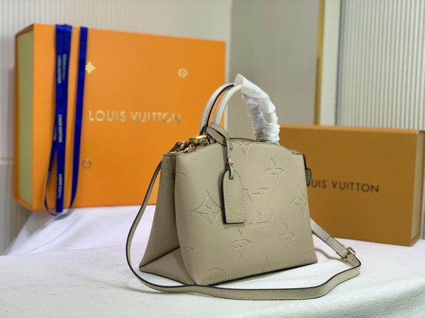 Luxury LV Handbag M58914