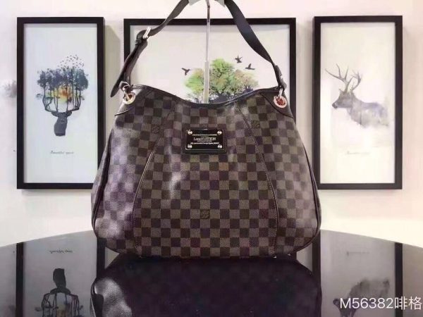 Luxury LV Handbag M56382