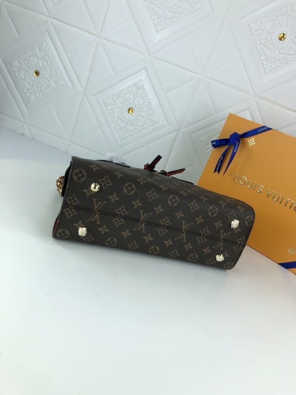 Luxury LV Handbag M41454