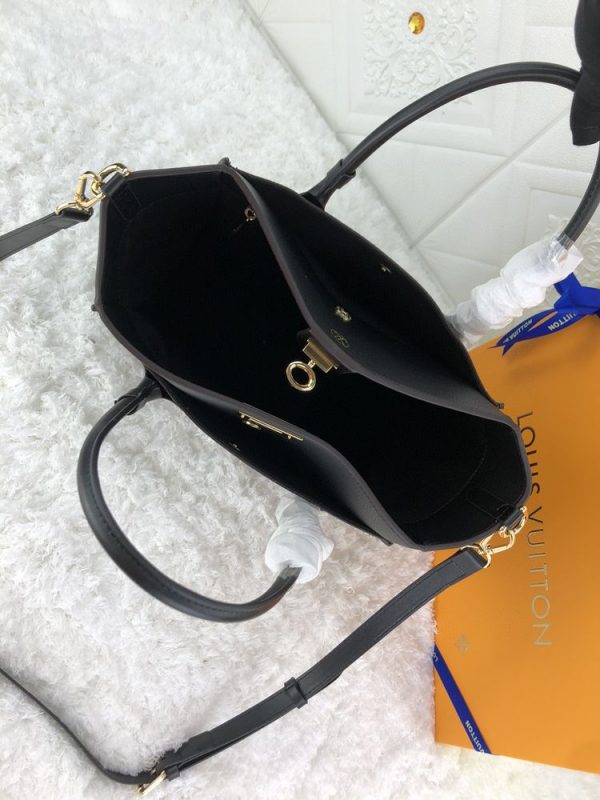 Luxury LV Handbag M53825