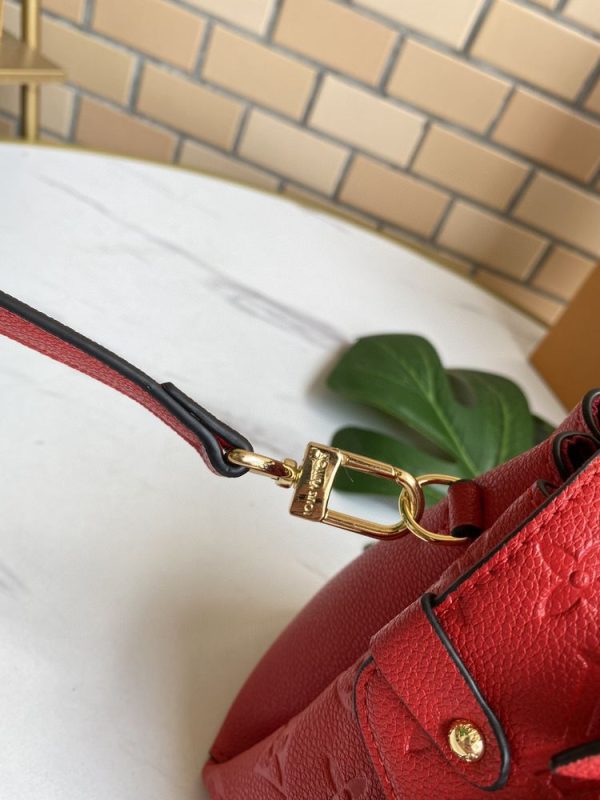 Luxury LV Handbag M53941