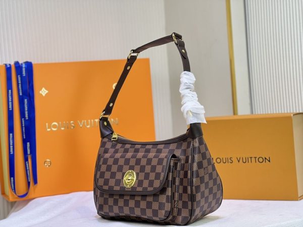 Luxury LV Handbag M40077