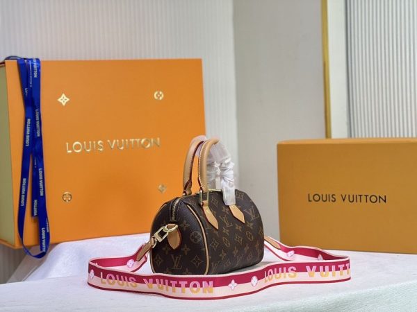 Luxury LV Handbag 61255