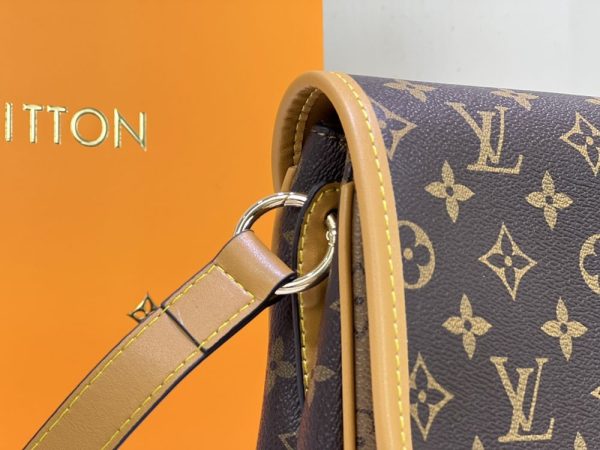 Luxury LV Handbag M40723