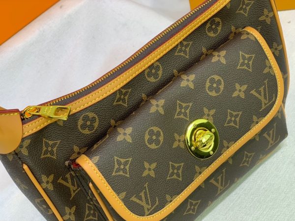 Luxury LV Handbag M40077