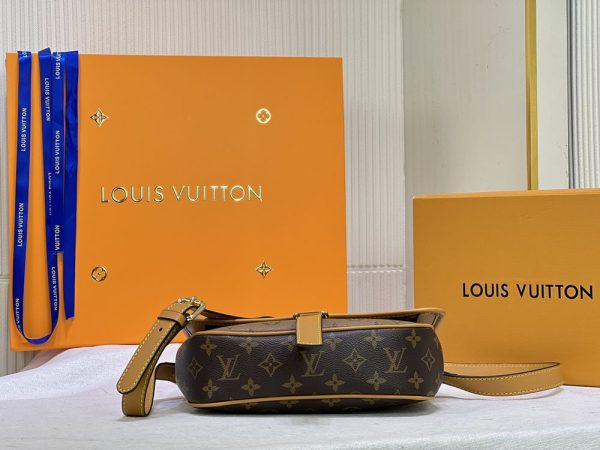 Luxury LV Handbag M40723