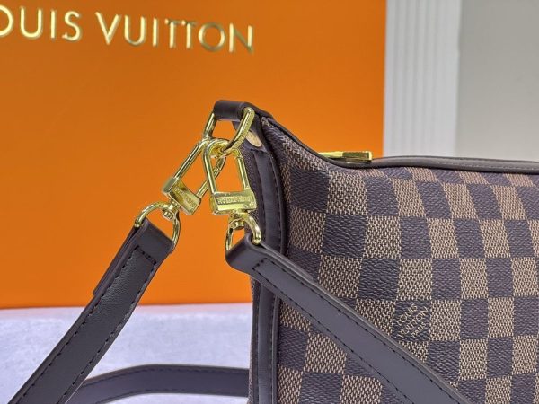 Luxury LV Handbag M40057