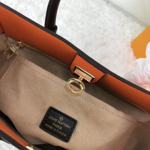 Luxury LV Handbag M53825