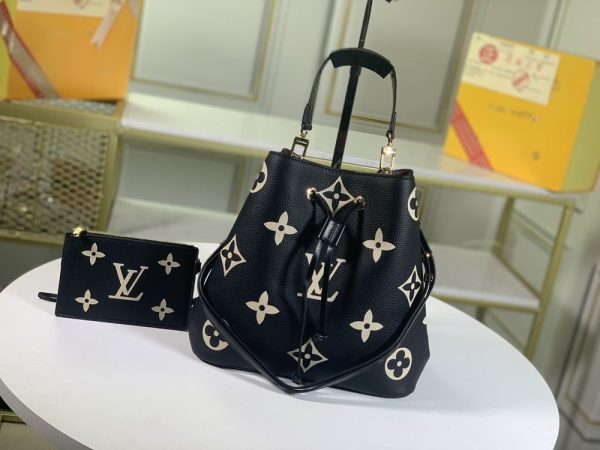 Luxury LV Handbag M56886