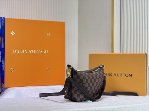 Luxury LV Handbag M40057