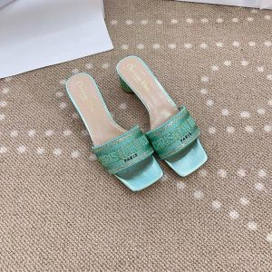 New Arrival Women Slippers 107.2