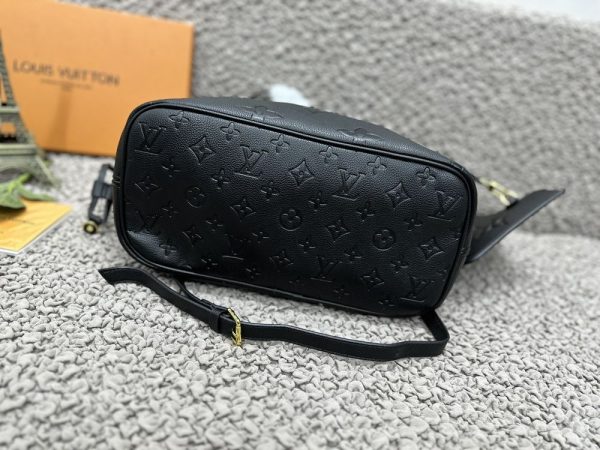 Luxury LV Handbag M45685