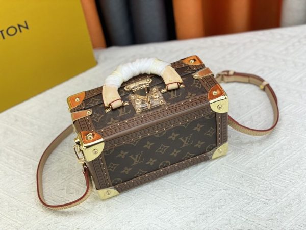 Luxury LV Handbag M45673