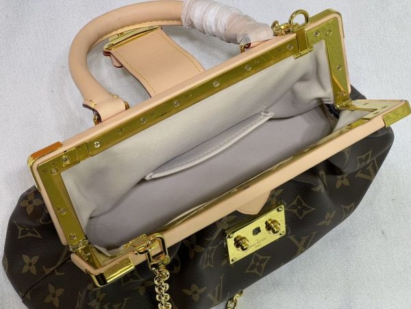 Luxury LV Handbag M46544