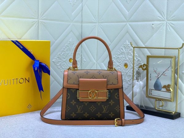 Luxury LV Handbag M43561