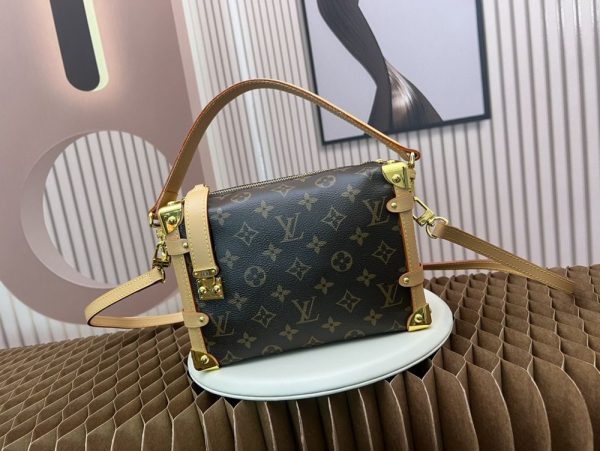 Luxury LV Handbag M46358