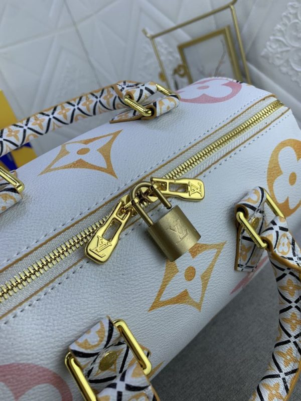 Luxury LV Handbag M23073