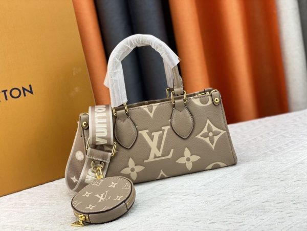 Luxury LV Handbag 46653